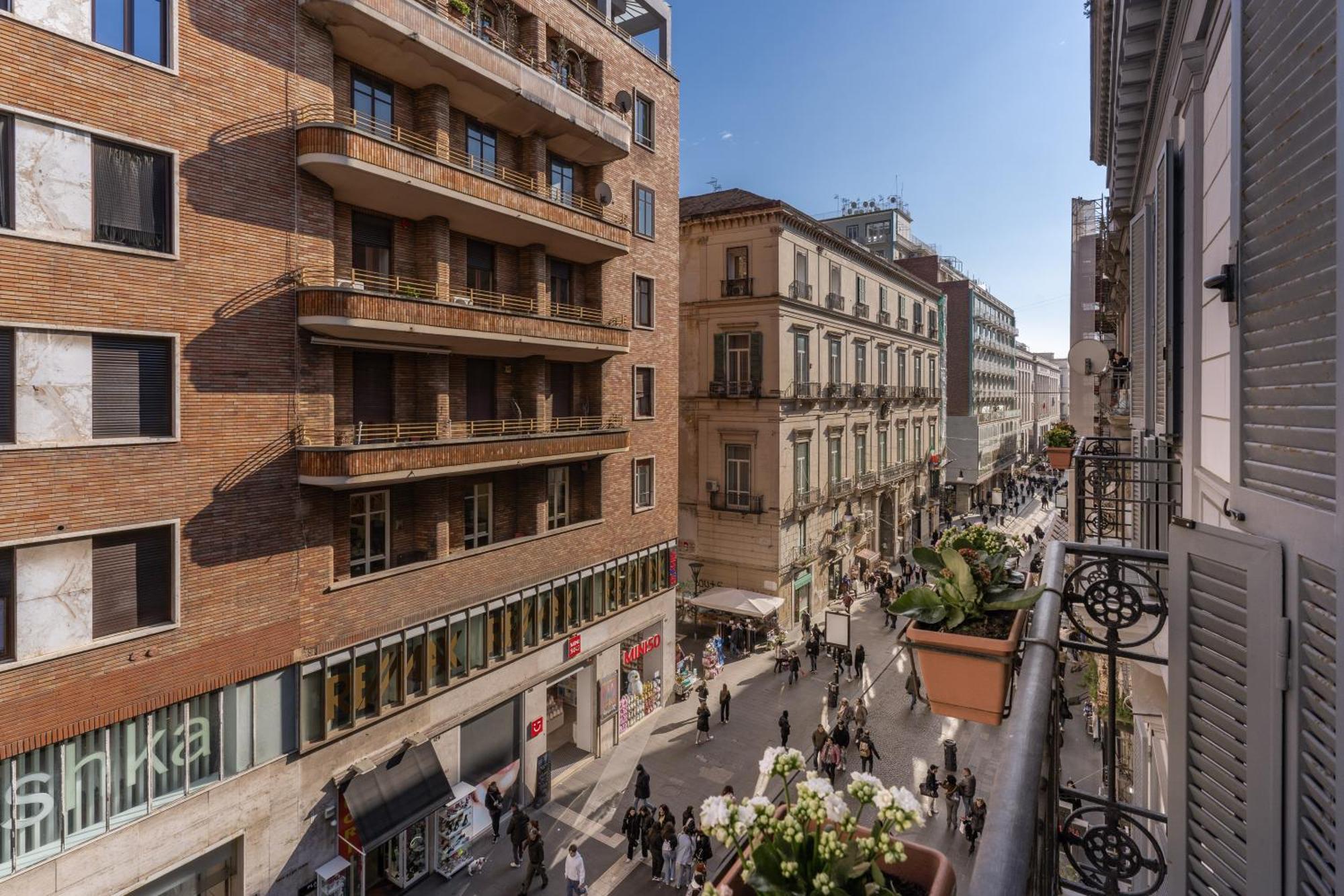 Due Porte A Toledo 那不勒斯 外观 照片